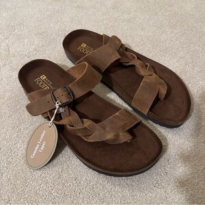 NWT White Mountain Crawford Sandals